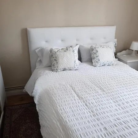 La Casa De Abuelos *